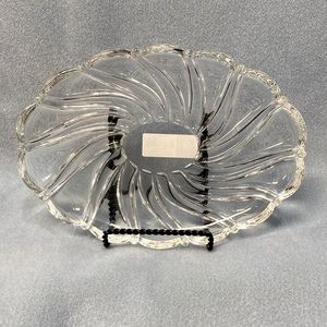 Mikasa Peppermint Clear Sweet Dish 9 inch